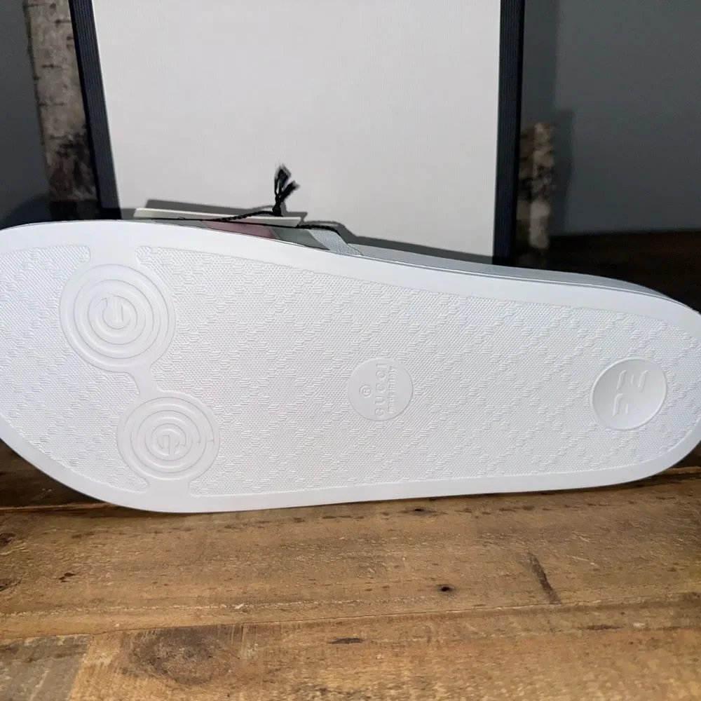 Gucci Pool Slides - Picture 4 of 5